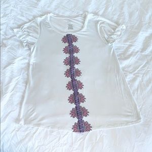 ST. JOHNS BAY | FLORAL EMBROIDERY T-SHIRT